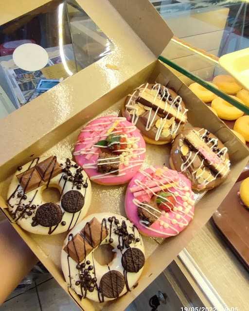 D'Roti Donut 6