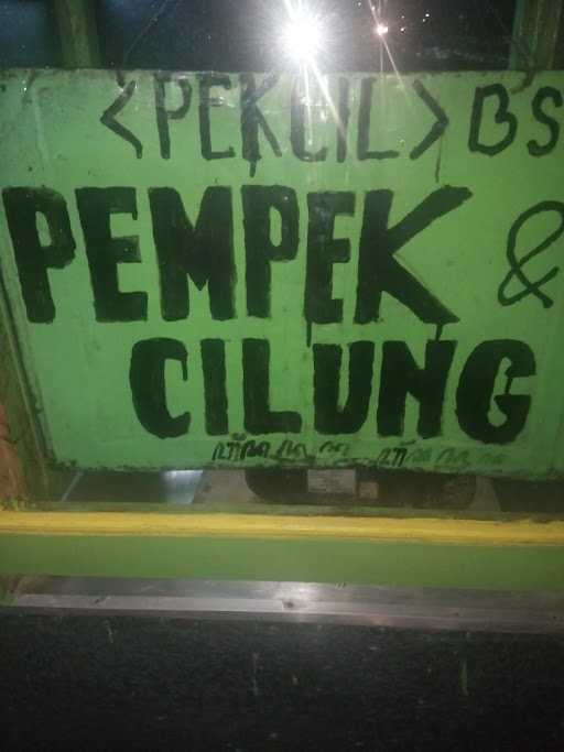 Pekcil(Pempek Cilung) 1