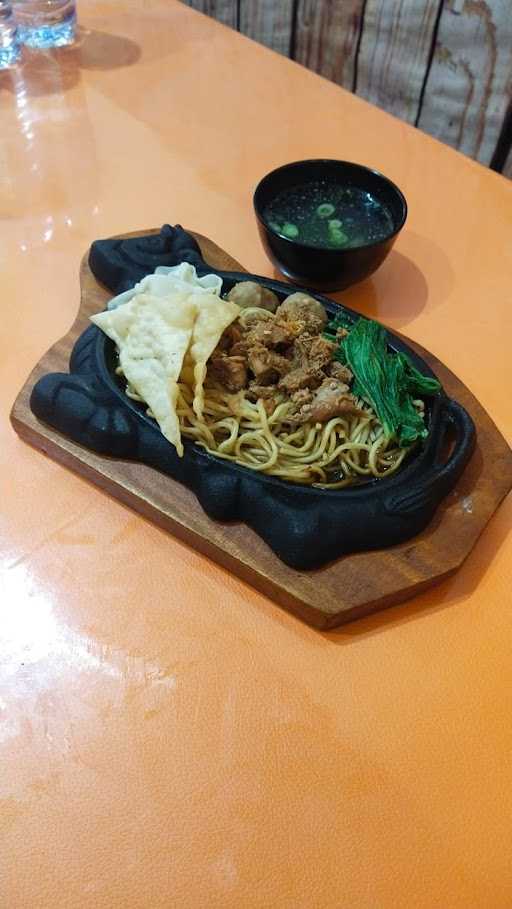 Bakso Mangkok Laras 7