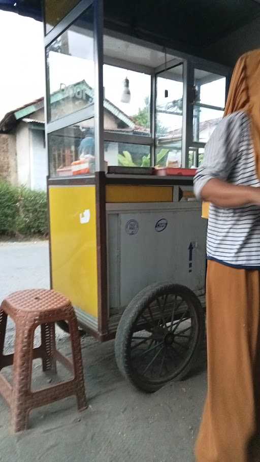 Aneka Gorengan Ibu Nur 9