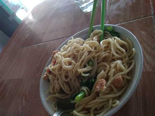 Bakso & Mie Ayam Pak Parji 4