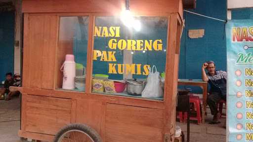 Nasi Goreng Pak Kumis 9