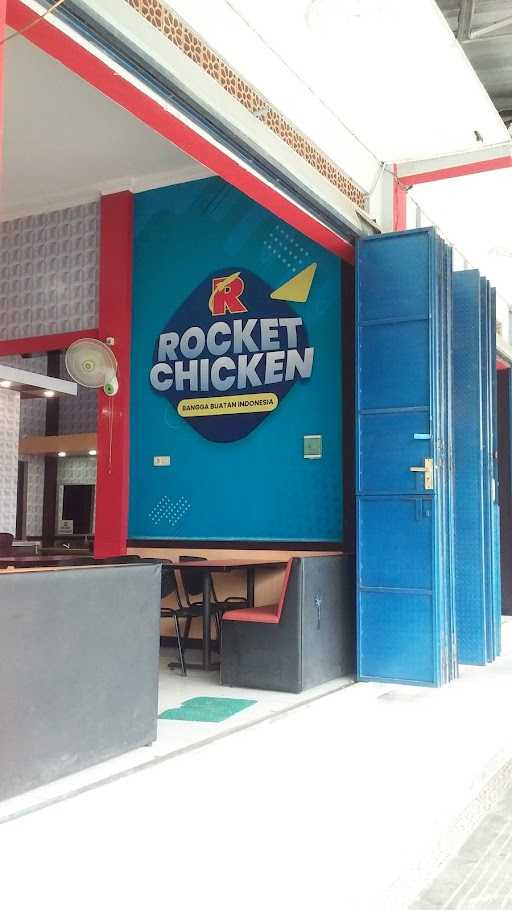 Rocket Chicken Alian 6