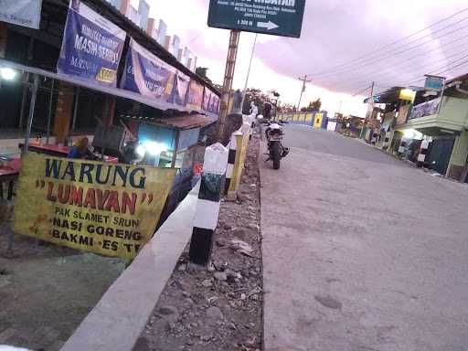 Warung Lumayan Nasi Goreng&Bakmi 3