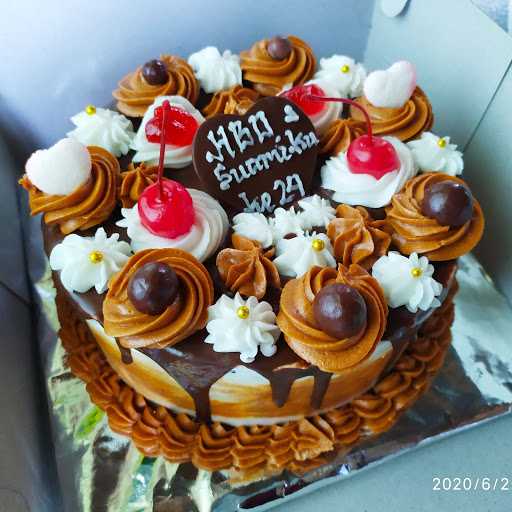 Hj. Muna Cake 2