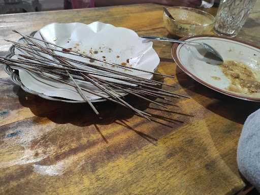 Sate Ayam Ambal Mas Paryana 7