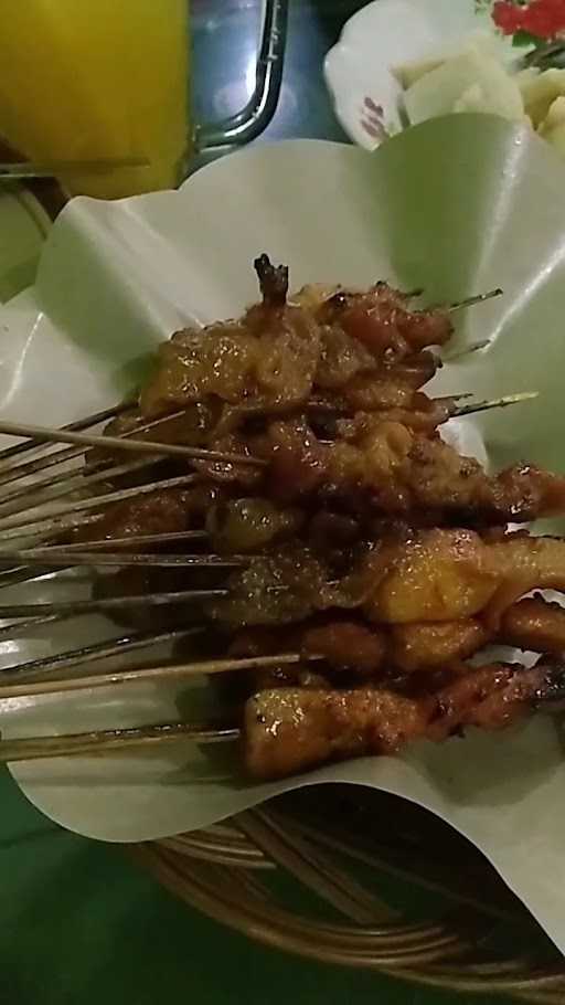 Sate Ayam Pak Tino Ambal 7