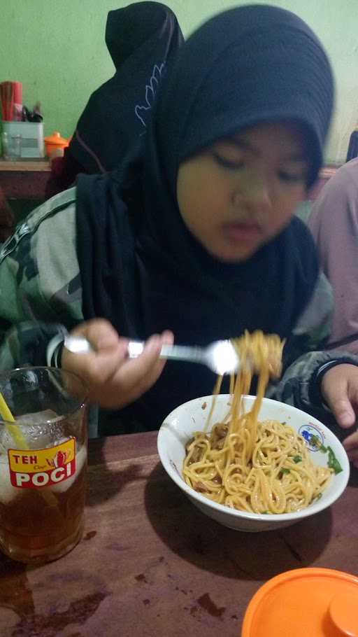 Warung Makan Mie Ayam Kibi Solo 3