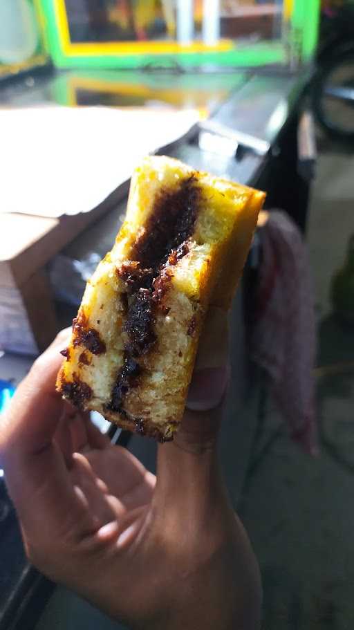 Roti Bakar Ayu 7