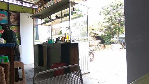 Bakso & Mie Ayam Cabang H. Waluyo 8