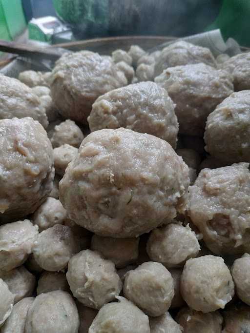 Bakso Taman Pujiharjo 4