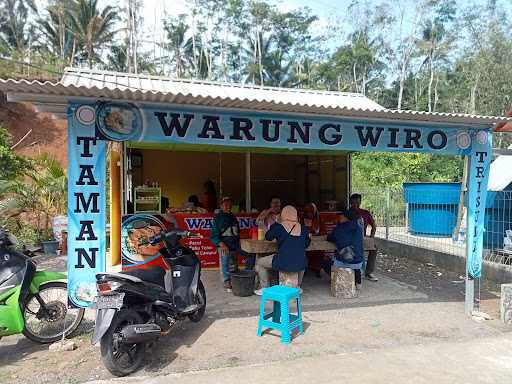 Warung Wiro 4