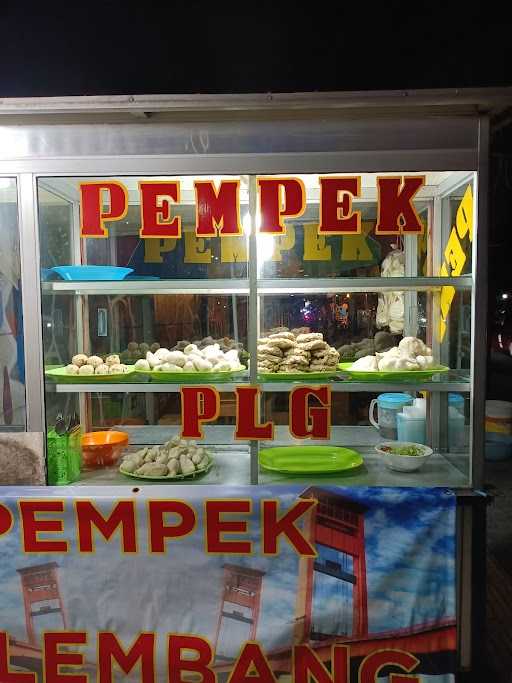 Pempek 077 Plg Sudirman 4