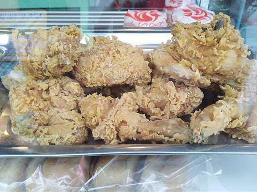 Al-Ladzat Fried Chicken 6