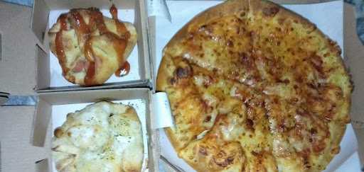 Domino'S Pizza 10