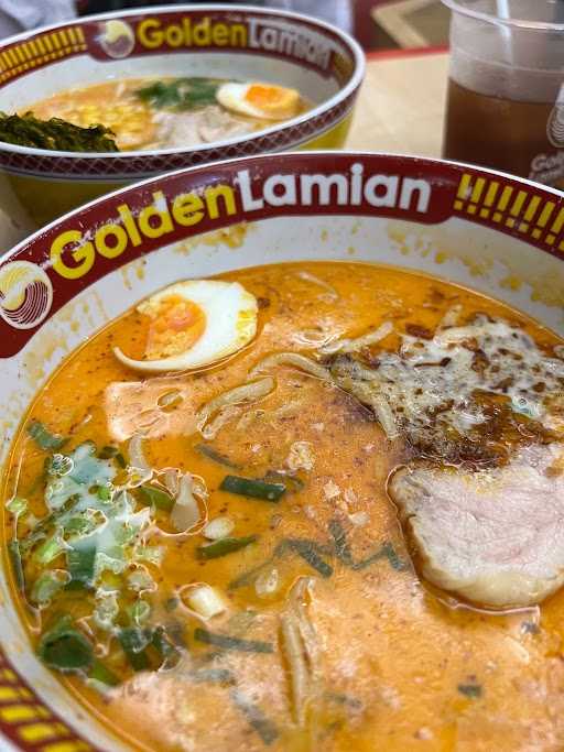 Golden Lamian Paskal 8