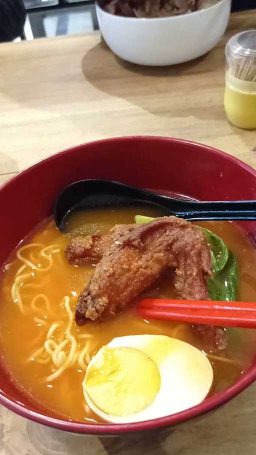 Ramen Bajuri Kebon Jati 10