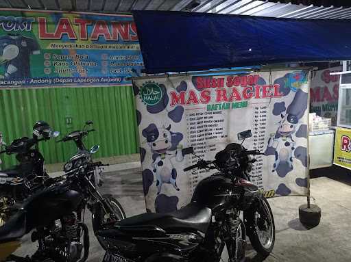 Kedai Susu Segar Mas Ragiel 1