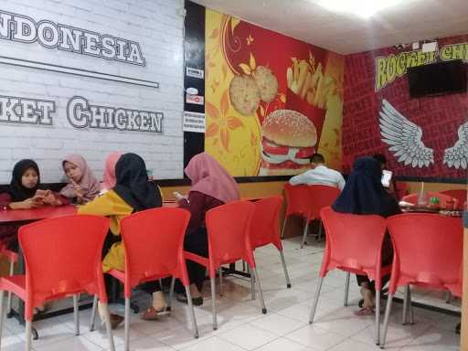 Rocket Chicken Kacangan Andong 9