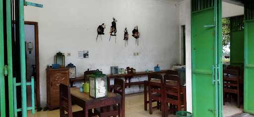 Rumah Makan Restu Bundo 6