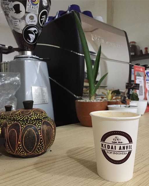 Kedai Anvil Coffee Roastery 1