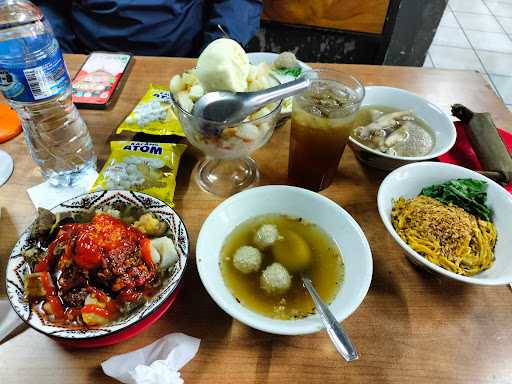 Bakso Sedjahtera Antapani 9