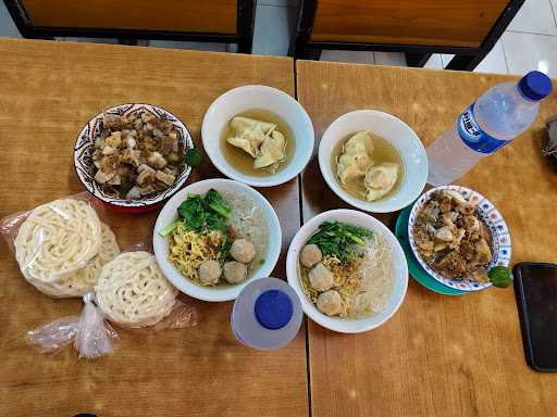 Bakso Sedjahtera Antapani 10