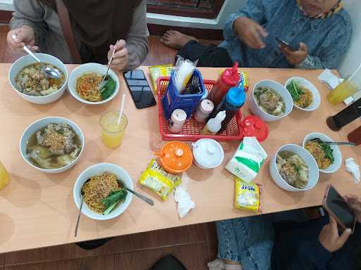 Bakso Sedjahtera Antapani 5