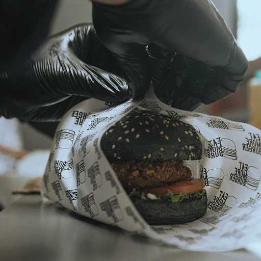 Eatmore Burger 8