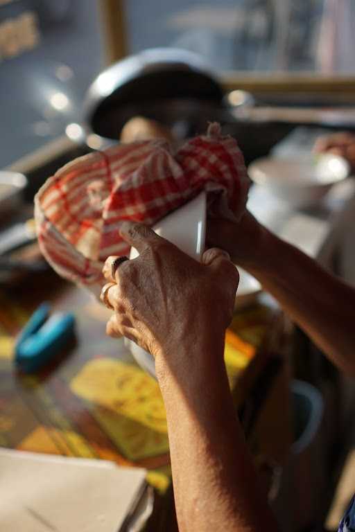 Kupat Tahu Pasrasa / Soto Tasik 4