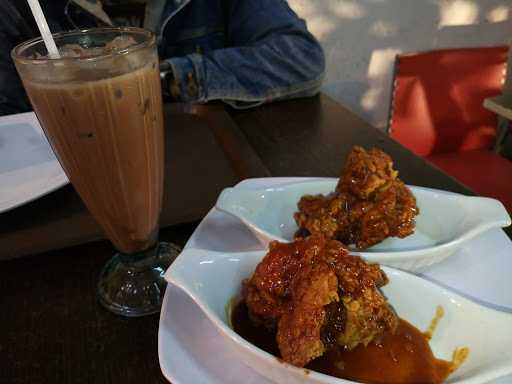 Labbaik Chicken - Antapani 3