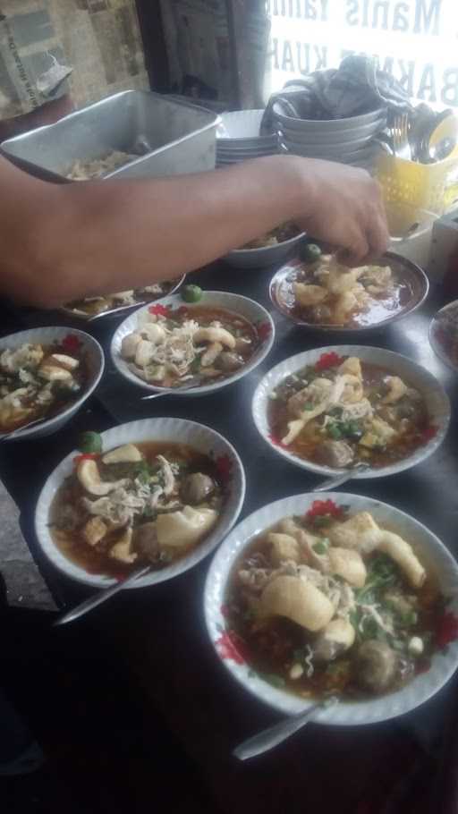 Lomie Ayam Kuningan Antapani 8