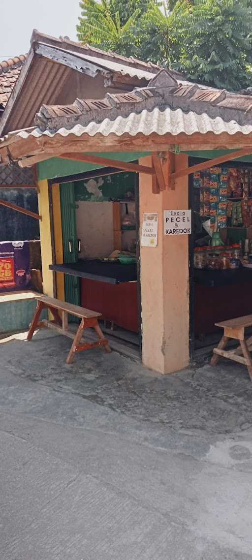 Warung Pecel & Karedok Umi 3