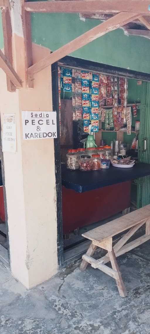 Warung Pecel & Karedok Umi 2