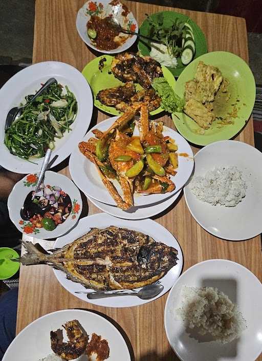 Warung Ikan Bakar 3M 2