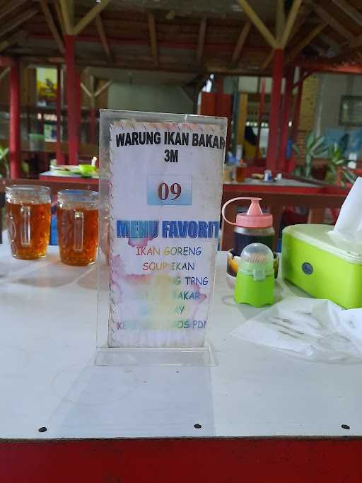 Warung Ikan Bakar 3M 6