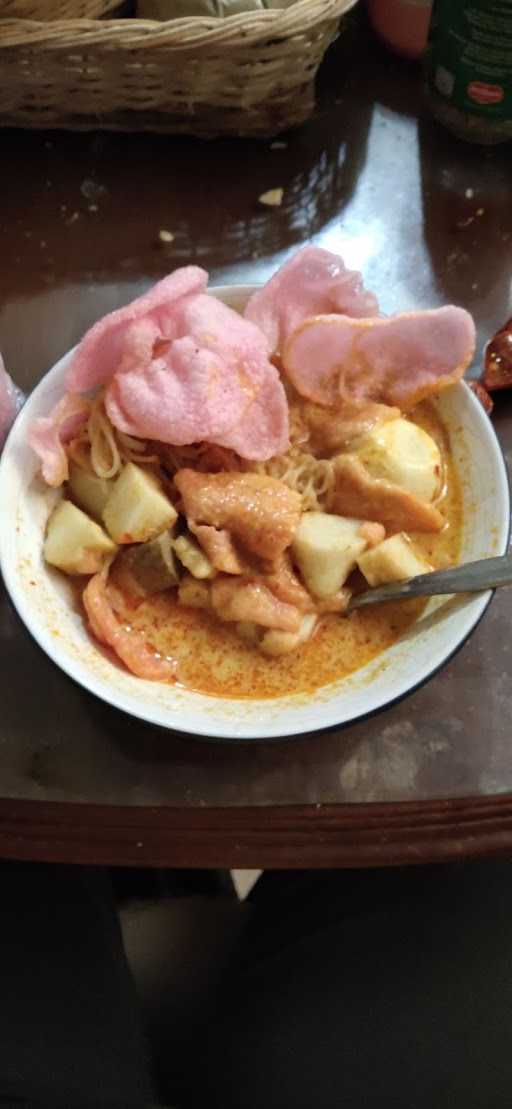 Lontong Padang Pituah Bundo 3