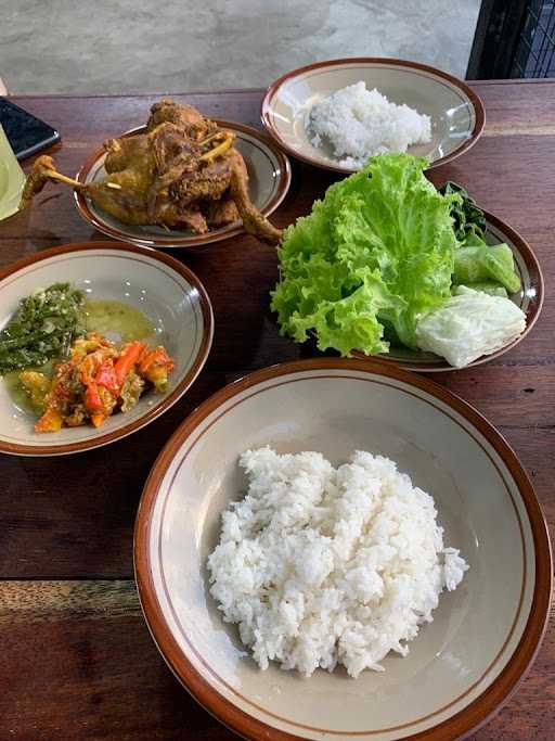 Duck And Local Chicken Mas Budi 7