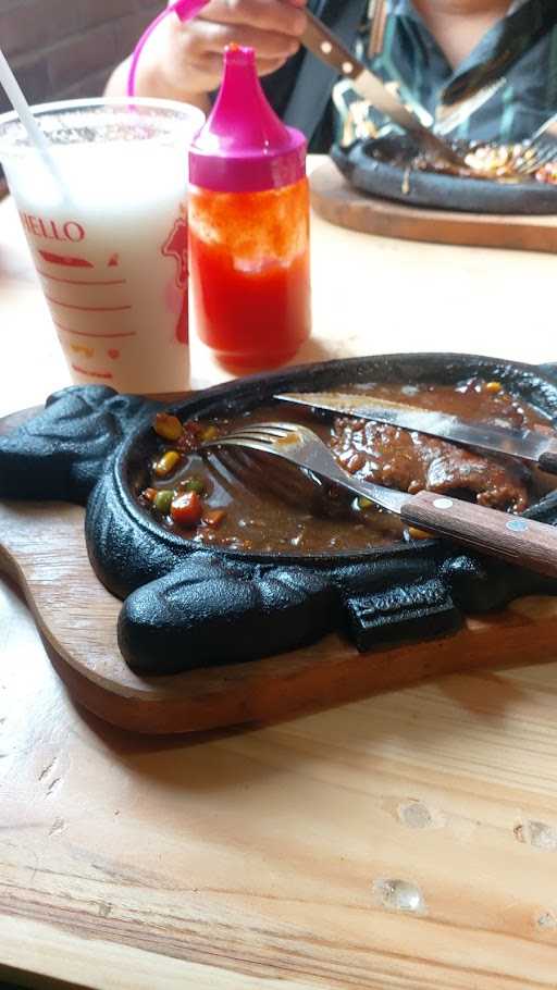 Resto Star Steak Tingkir 1