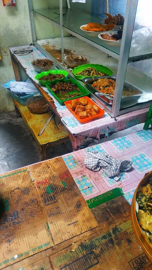 Warung Makan Dan Soto Mae 7