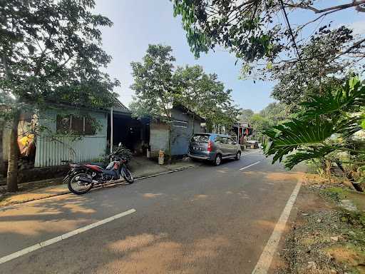 Warung Makan Sunday Morning 1