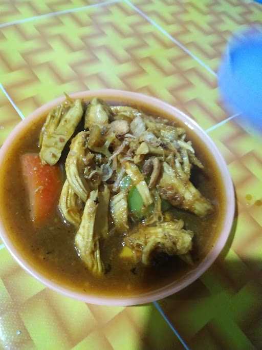 Warung Nasgor Mak Ndut Cemara 2