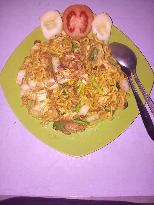 Warung Nasi Goreng Ren & Sof 1