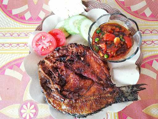 Ikan & Ayam Bakar Bunda Elvi 3