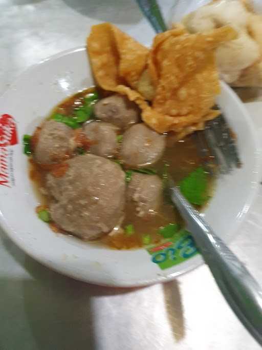 Depot Bakso Larasati 9