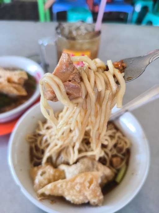 Depot Bakso Larasati 5