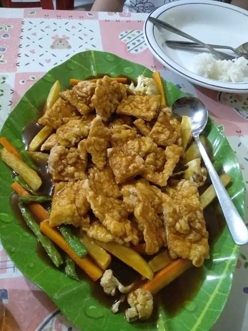 Rumah Makan Guci 2