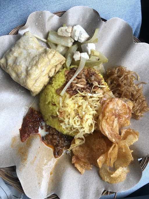 Nasi Uduk Carina (Pagi) 4