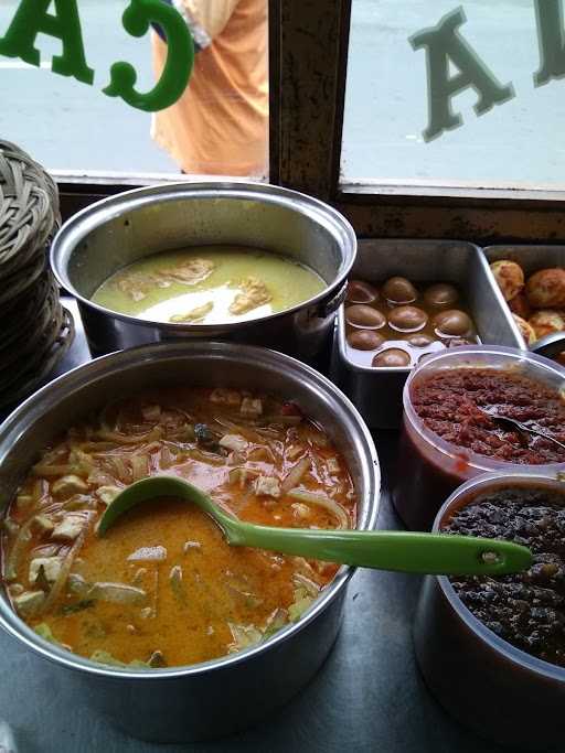 Nasi Uduk Carina (Pagi) 1