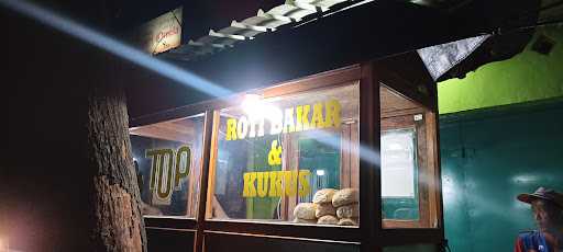 Roti Bakar Top 8